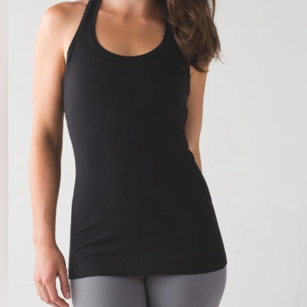 LULULEMON brand work out shirt / tank top style shirt w/built-in bra SMALL EUC